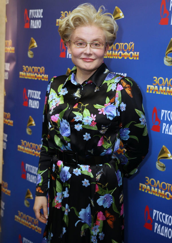 Элегантная укладка волос в стиле Елены Малышевой для особых случаев