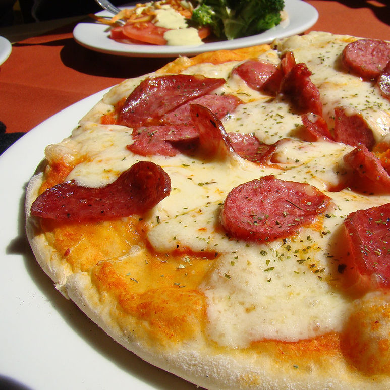 Где в Ростове заказать еду ночью: 7 сервисов и ресторанов - Я Покупаю