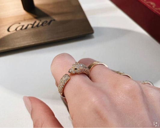 История легендарной вещи: по��ему кольцо Panthère Cartier стало символом роскоши - Я Покупаю