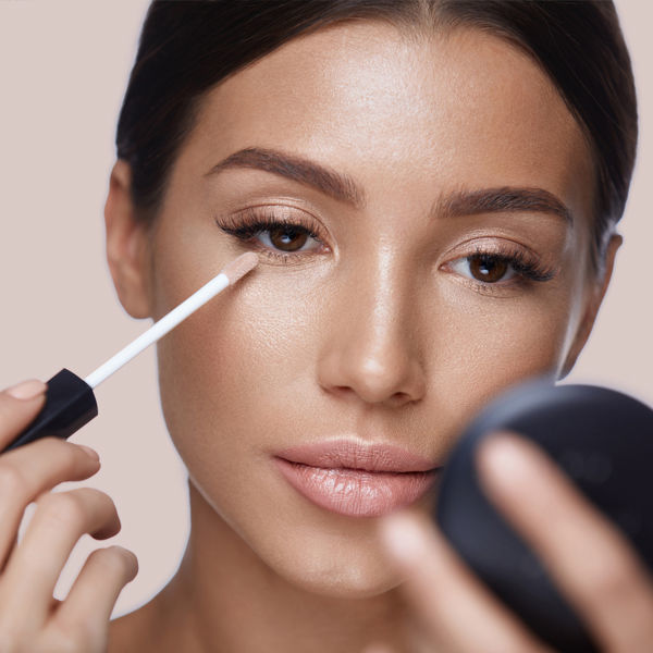 Как выбрать средство для снятия макияжа с глаз