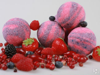 Бурлящие шарики «Красные ягоды» с пеной 130 г