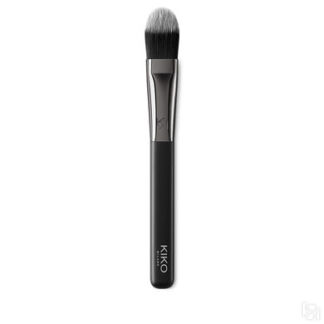 Плоская
кисть для тонального крема FACE 03 FLAT FOUNDATION BRUSH